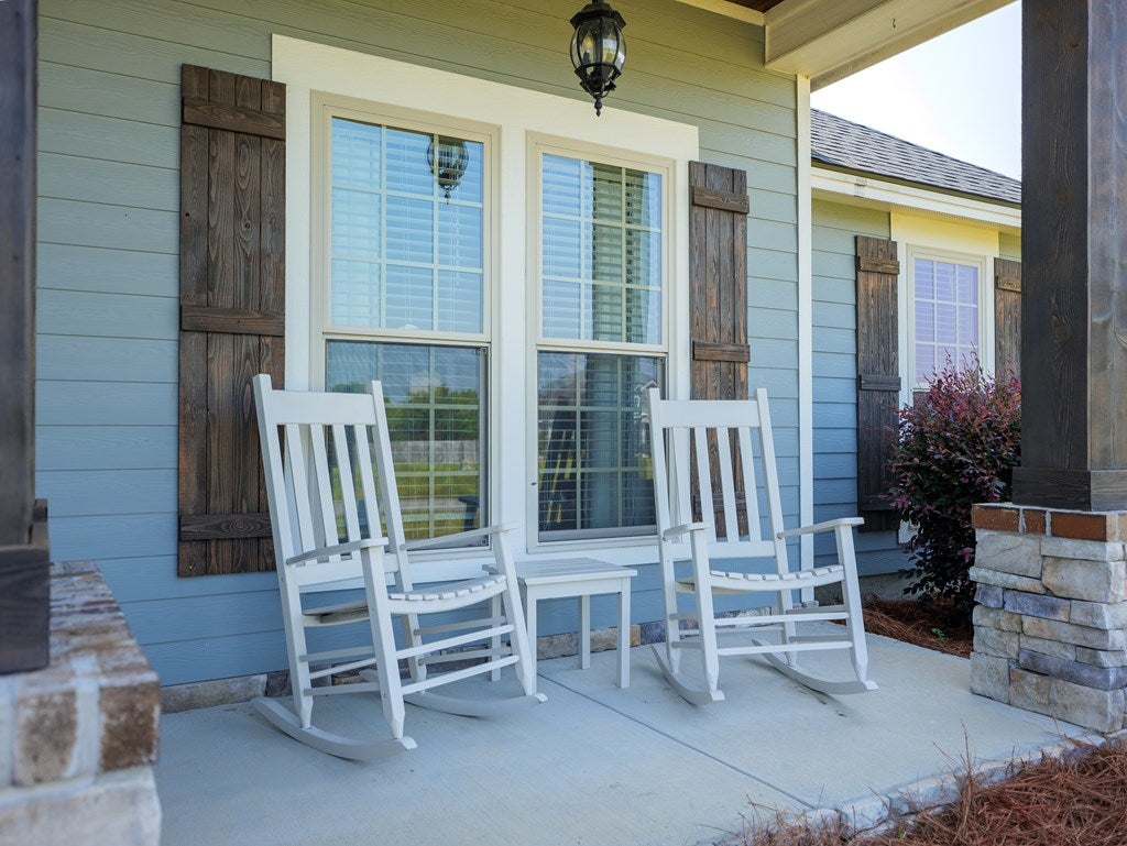 2772 Rabbit Ridge Run Valdosta, GA 31605 - Photo 2 of 34 Gallery Image 2