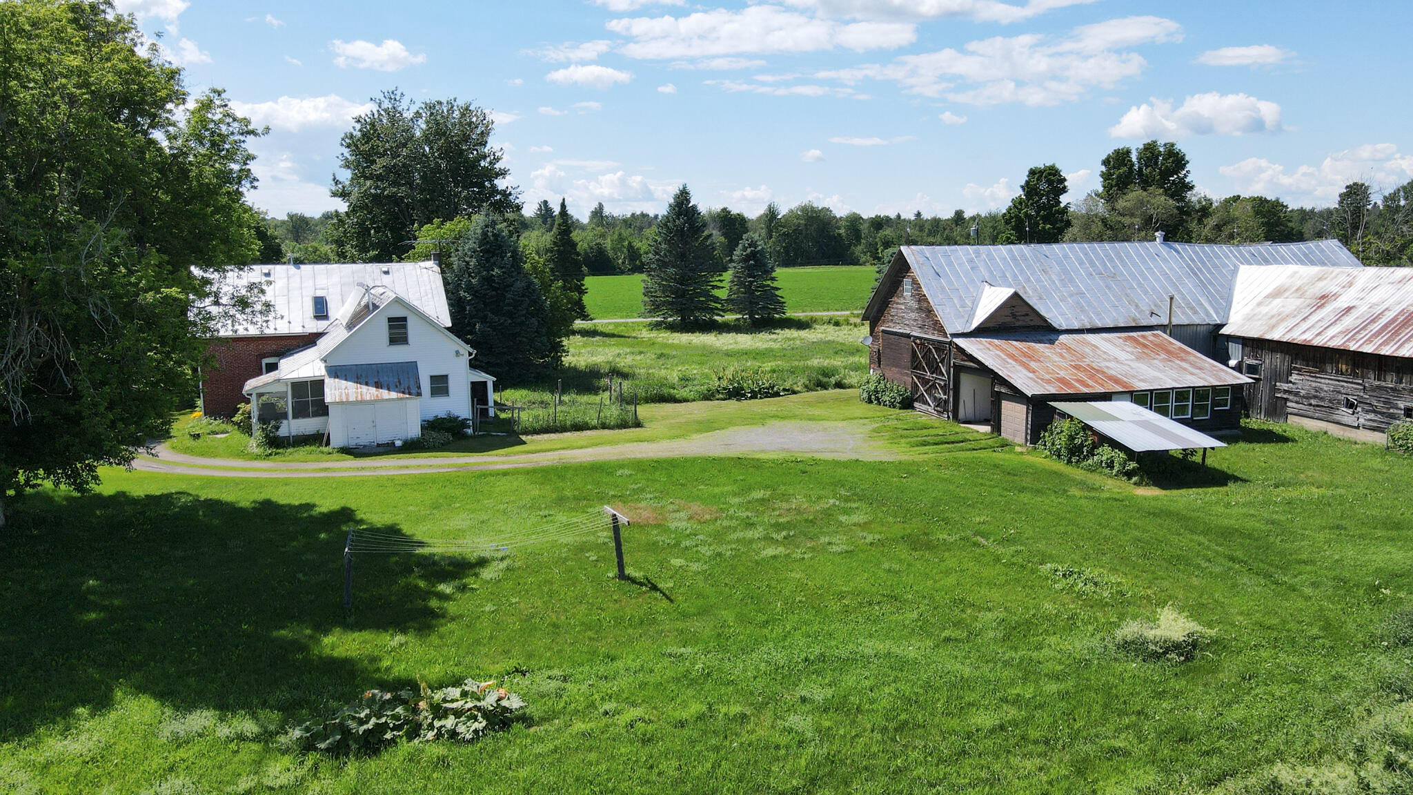 606 Lamberton Road Mooers Forks, NY 12959 - Photo 5 of 72
