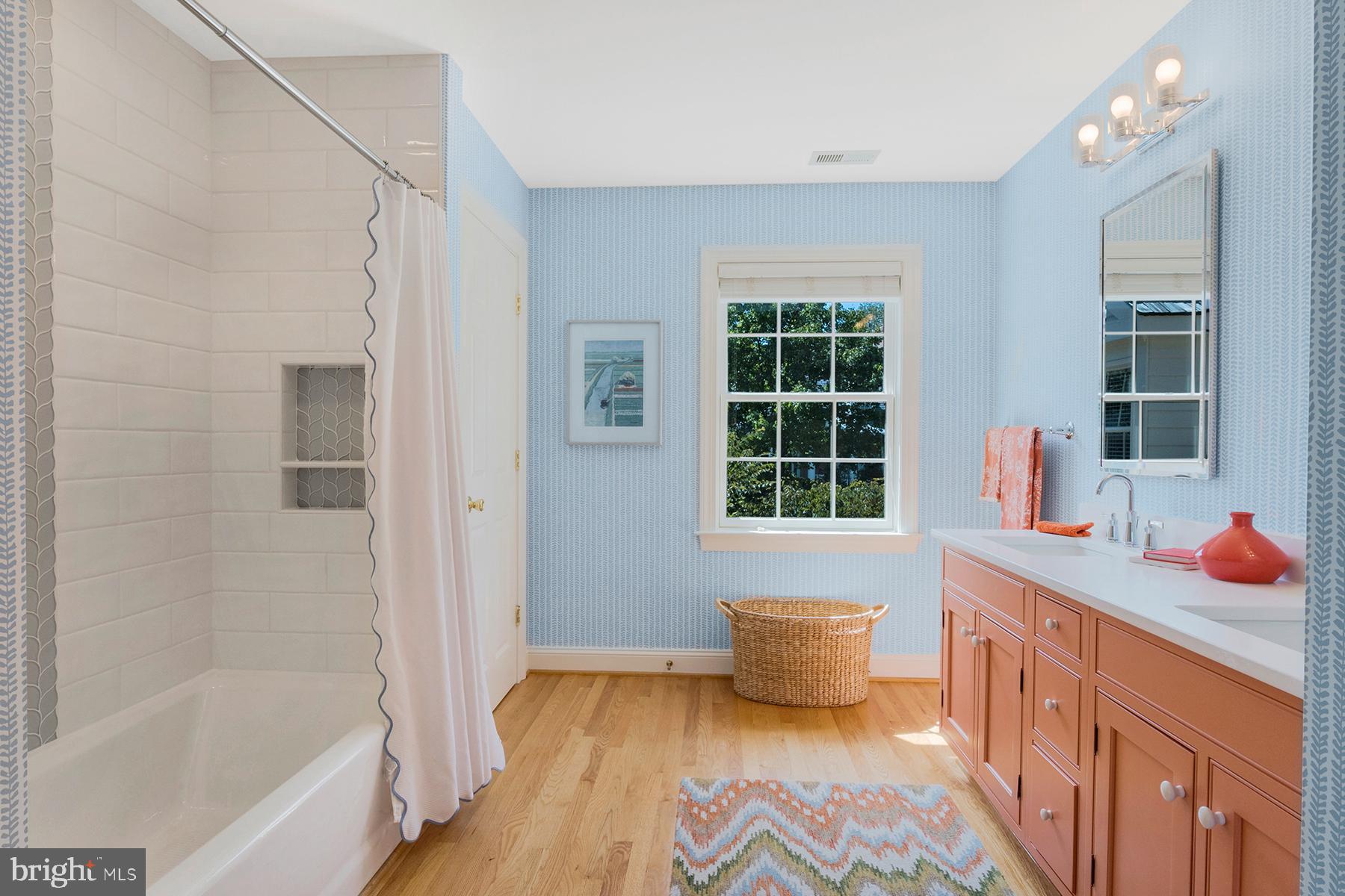 710 South River Landing Road Edgewater, MD 21037 - Photo 35 of 55 Spacious hallway bath with continued hardwoods