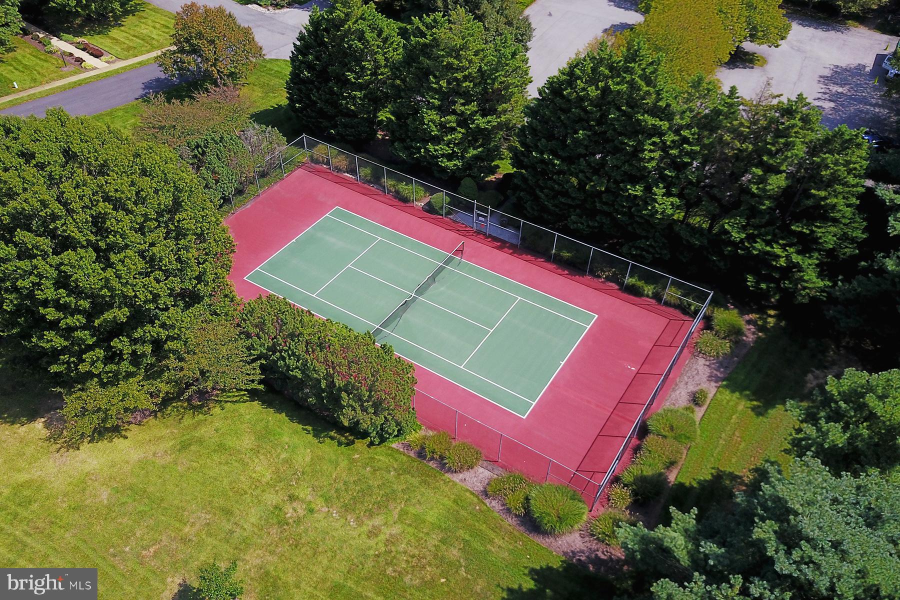 710 South River Landing Road Edgewater, MD 21037 - Photo 48 of 55 Aerial view of the community tennis court