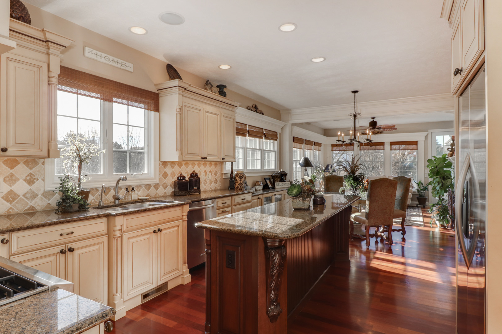 8 Derby Way Bloomington, IL 61704 - Photo 18 of 50