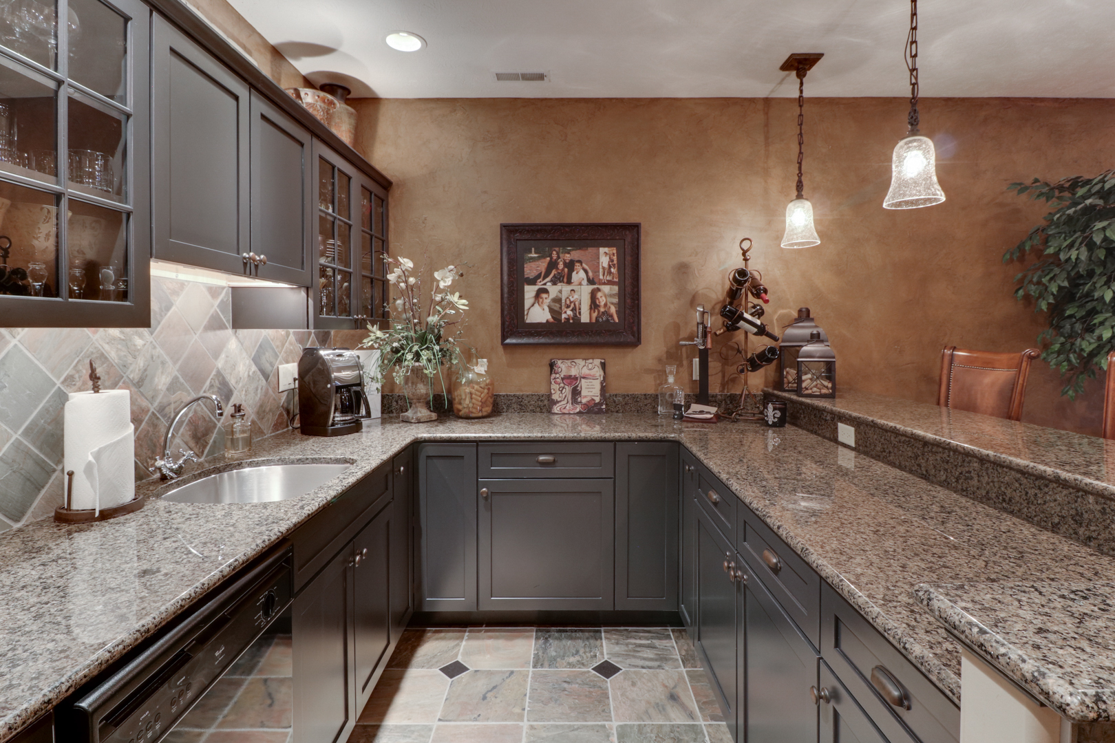 8 Derby Way Bloomington, IL 61704 - Photo 47 of 50