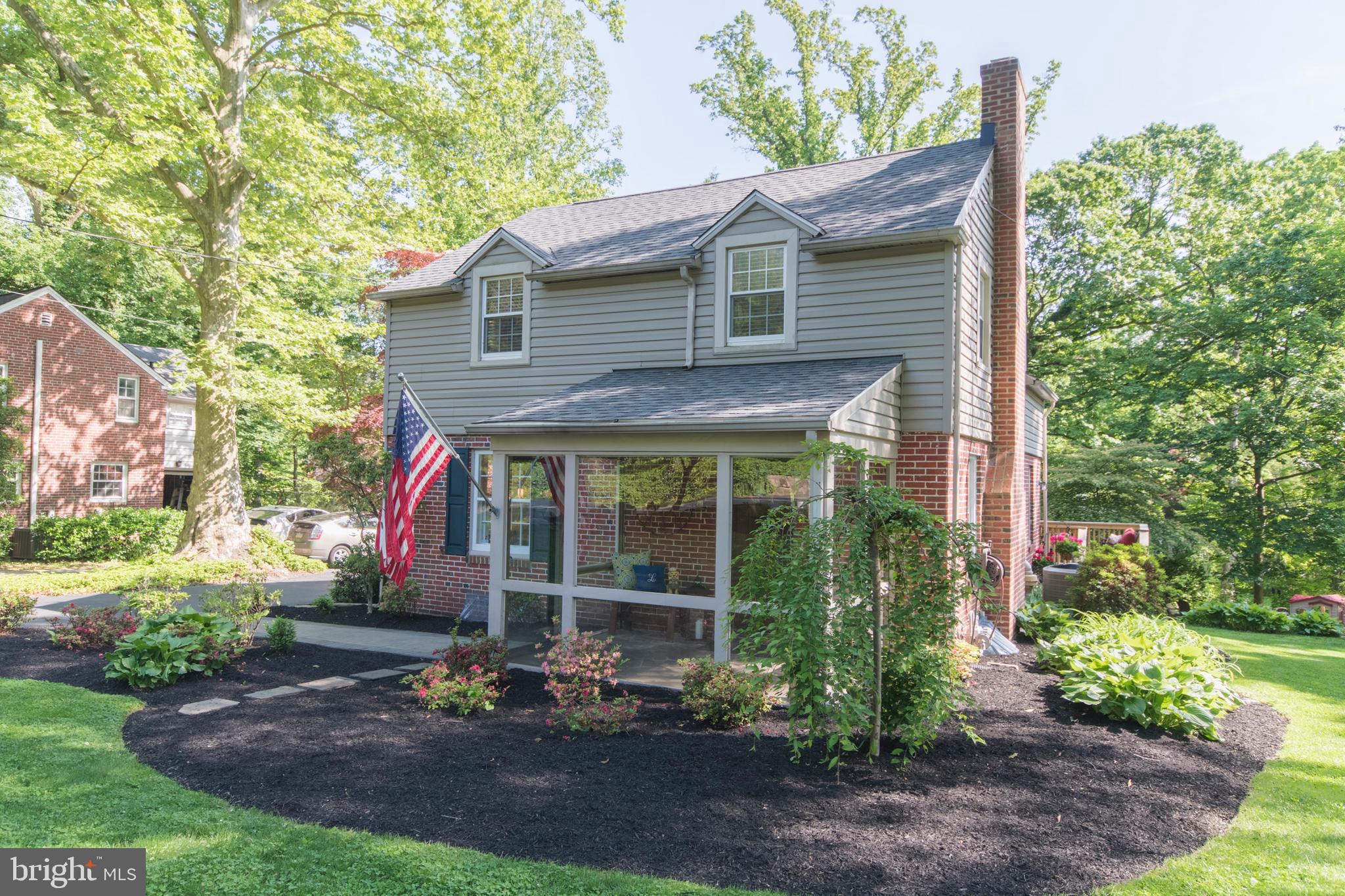 224 Woodward Road Media, PA 19063 - Photo 2 of 28 Screened porch
