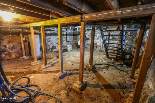 $235,000 | 66 Lyman Street, North Adams, MA 01247