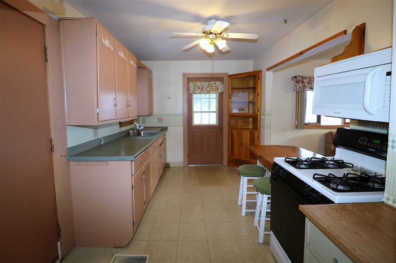 15 Chickwolnepy Road Milan, NH 03588 - Photo 3 of 19 Gallery Image 3