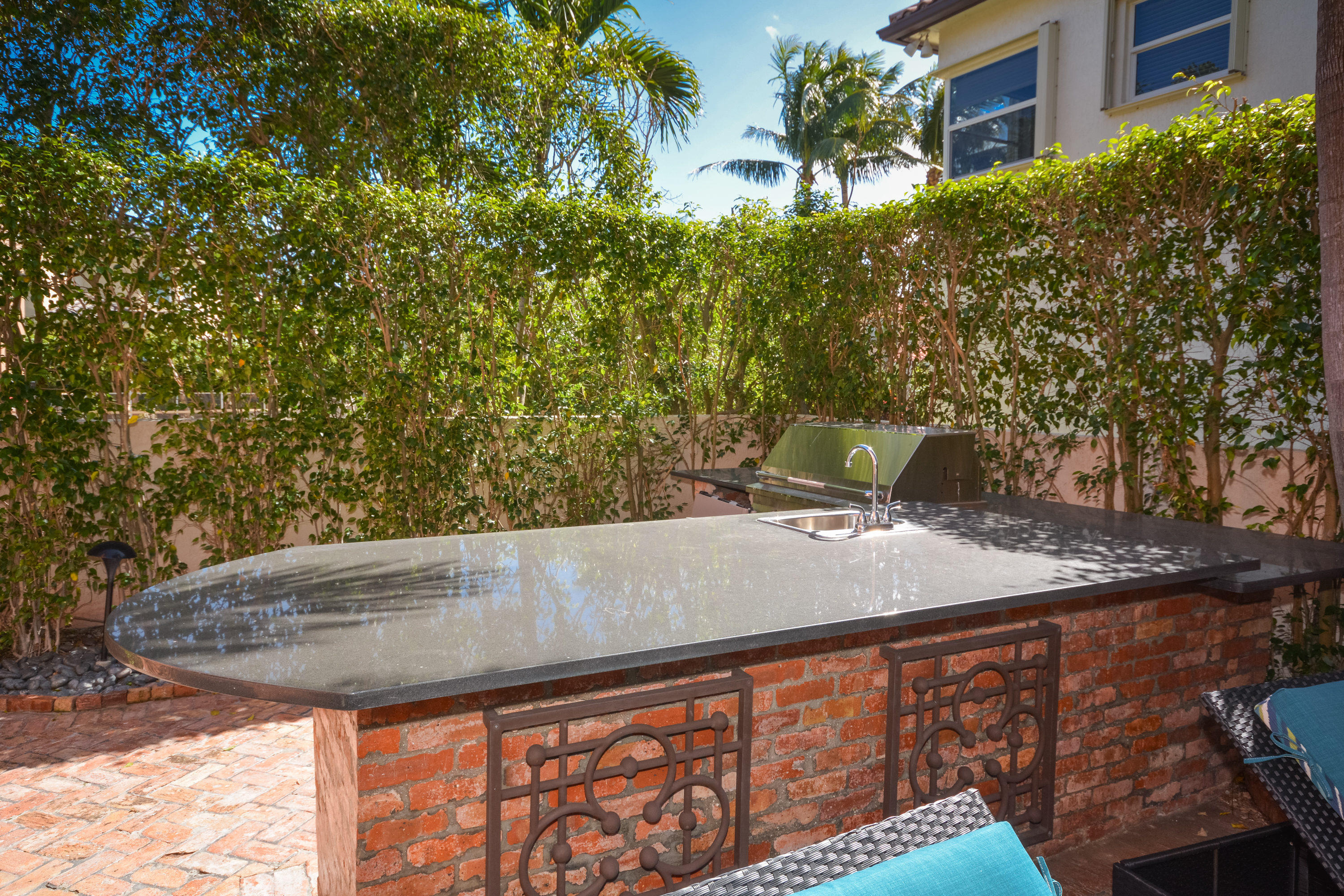 380 Southwest 17th Street Boca Raton, FL 33432 - Photo 17 of 48 380 SW 17th St Boca Raton FL-print-017-1