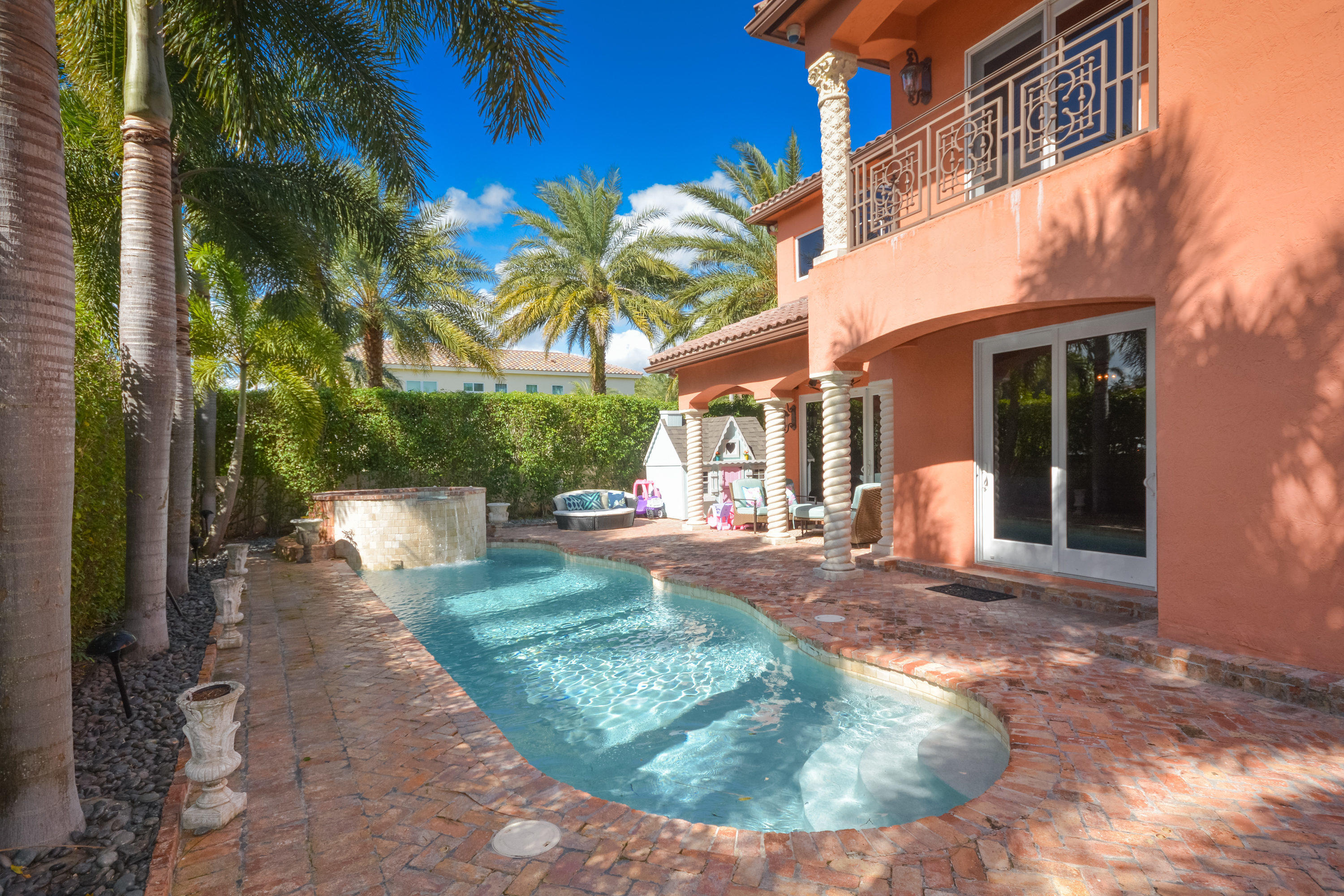 380 Southwest 17th Street Boca Raton, FL 33432 - Photo 19 of 48 380 SW 17th St Boca Raton FL-print-019-2