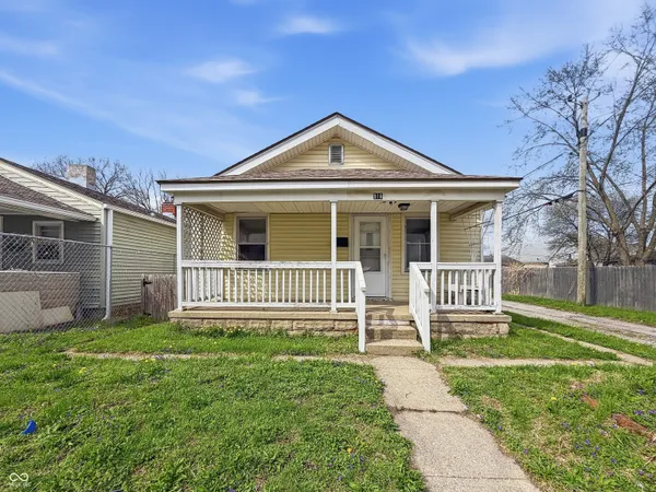 $139,650 | 916 East Beecher Street, Indianapolis, IN 46203