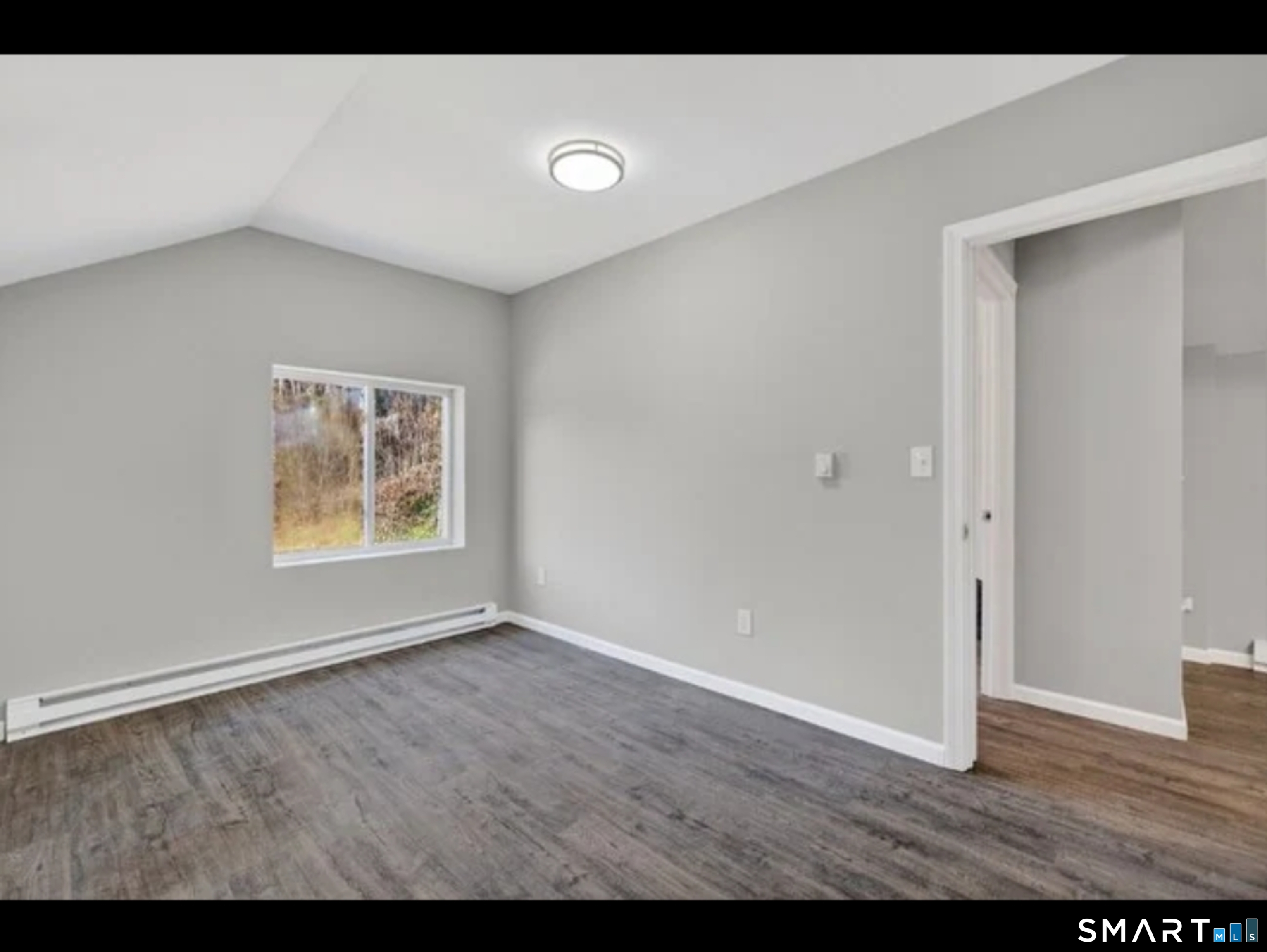 158 Cliff Street Norwich, CT 06360 - Photo 10 of 14