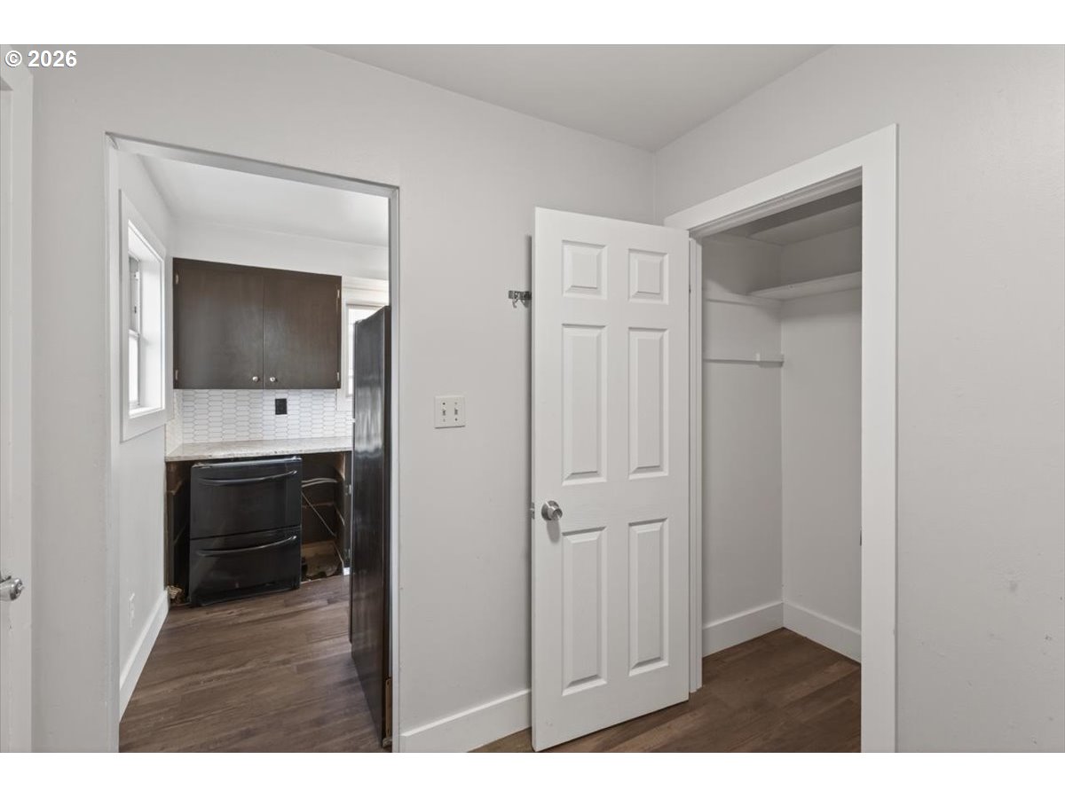 306 23rd Avenue Longview, WA 98632 - Photo 14 of 28