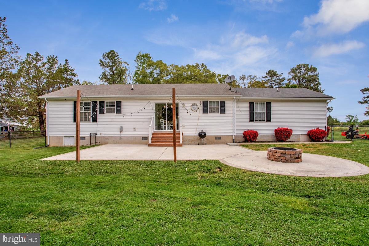 40295 Busy Corner Road Leonardtown, MD 20650 - Photo 2 of 34