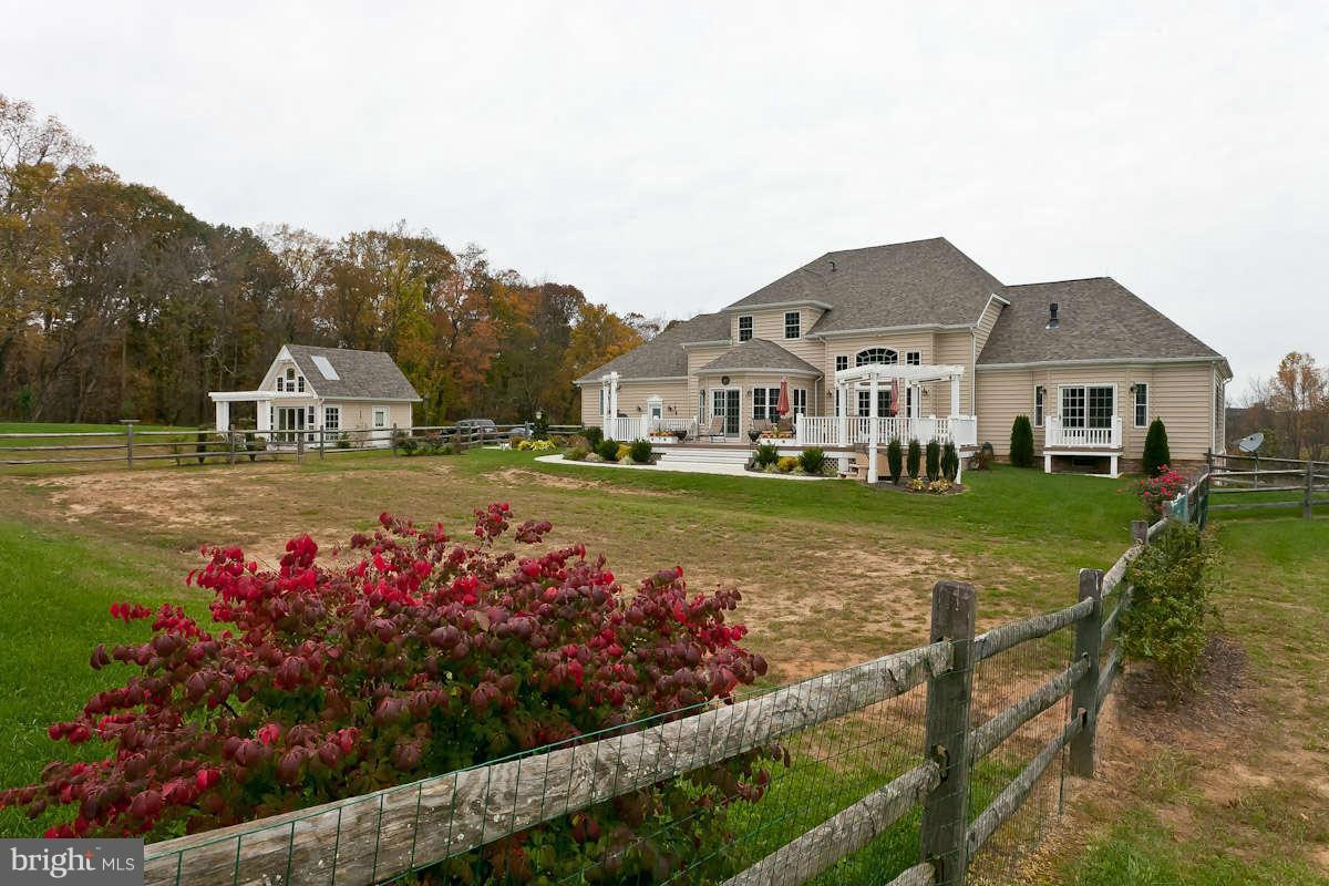 2936 Charles Street Fallston, MD 21047 - Photo 27 of 30 Exterior (Rear)