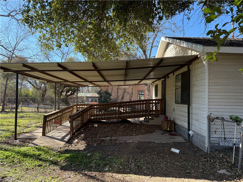 710 Chambers Street Marlin, TX 76661 - Photo 4 of 15