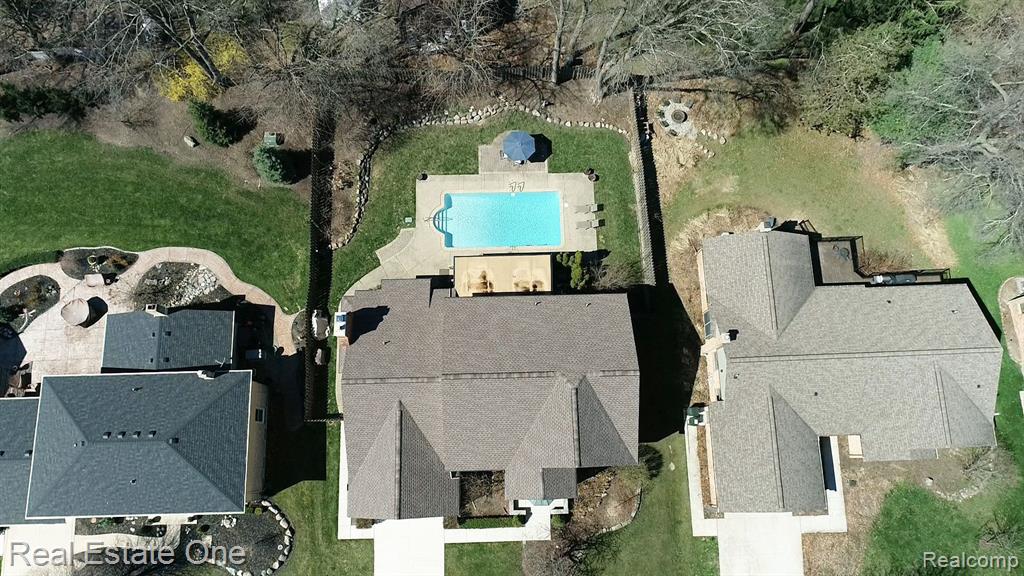 410 Lake Forest Road Rochester Hills, MI 48309 - Photo 67 of 75