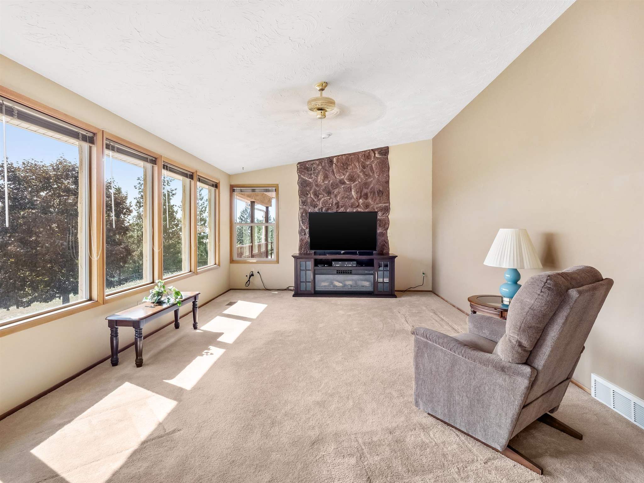 16621 East Judkins Road Spokane, WA 99217 - Photo 31 of 49 Gallery Image 31