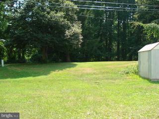 8607 Lucerne Road Randallstown, MD 21133 - Photo 9 of 14 Exterior (General)