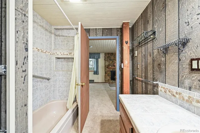 a view of a lake with houses