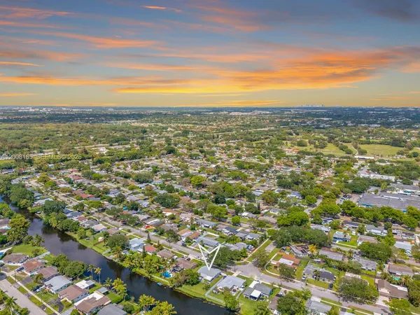 $3,250 | 5051 Southwest 93rd Avenue, Cooper City, FL 33328