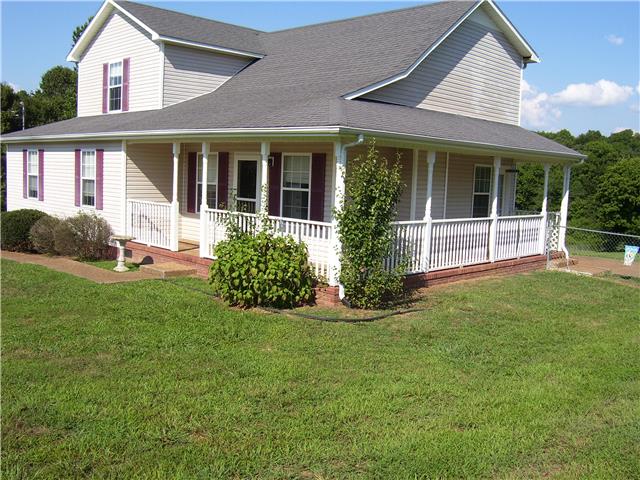 1075 Cliff White Road Columbia, TN 38401 - Photo 1 of 20 Welcome Home to 1075 Cliff White Road in northern Columbia off 412 between I-65 & US-31