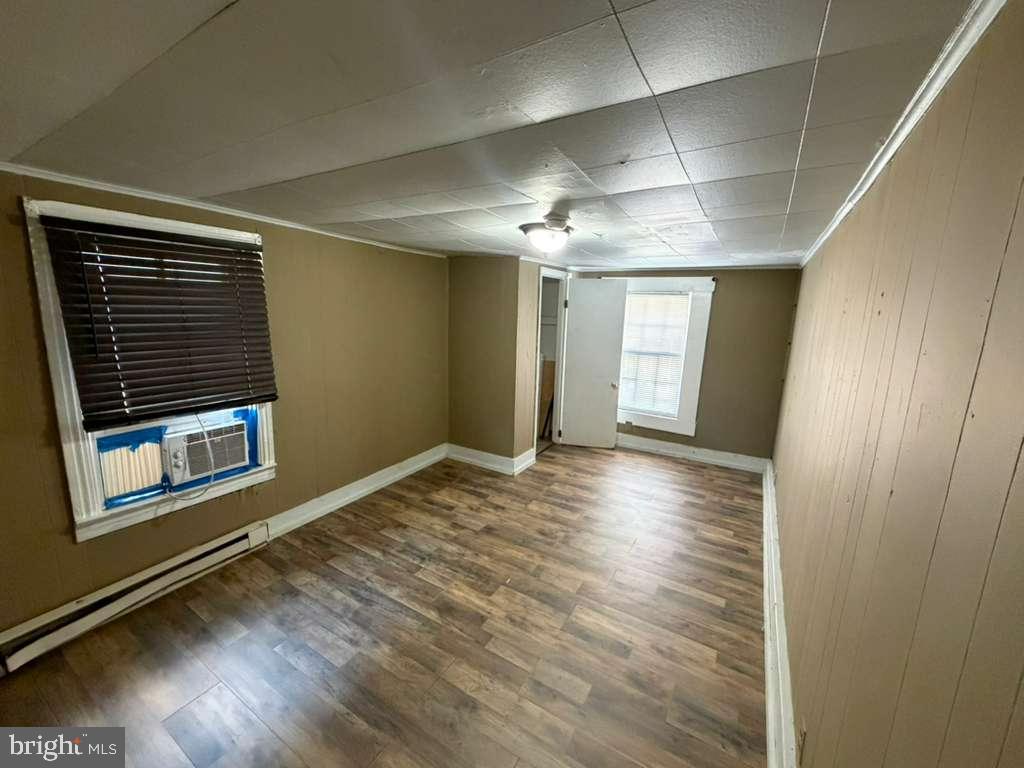 308 South Raleigh Street Martinsburg, WV 25401 - Photo 13 of 21