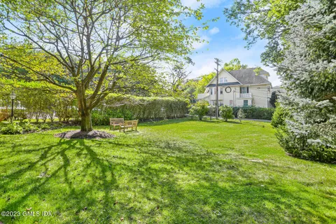 $4,100 | 169 Mason Street, Unit 1D, Greenwich, CT 06830