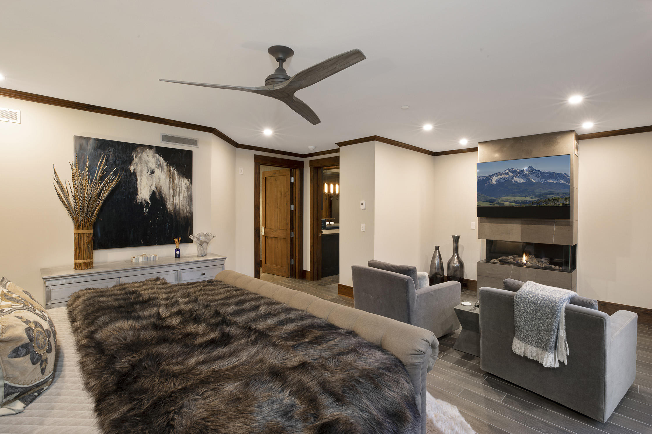 117 Sunny Ridge Place, Unit GL 101 Mountain Village, CO 81435 - Photo 6 of 40 C12A6130