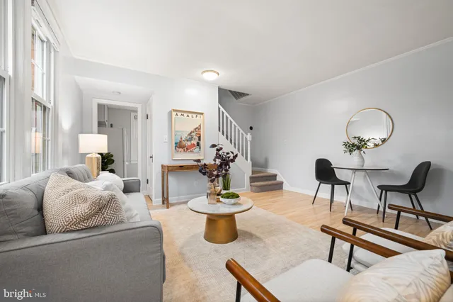 $369,900 | 1100 South Barton Street, Unit 295, Arlington, VA 22204