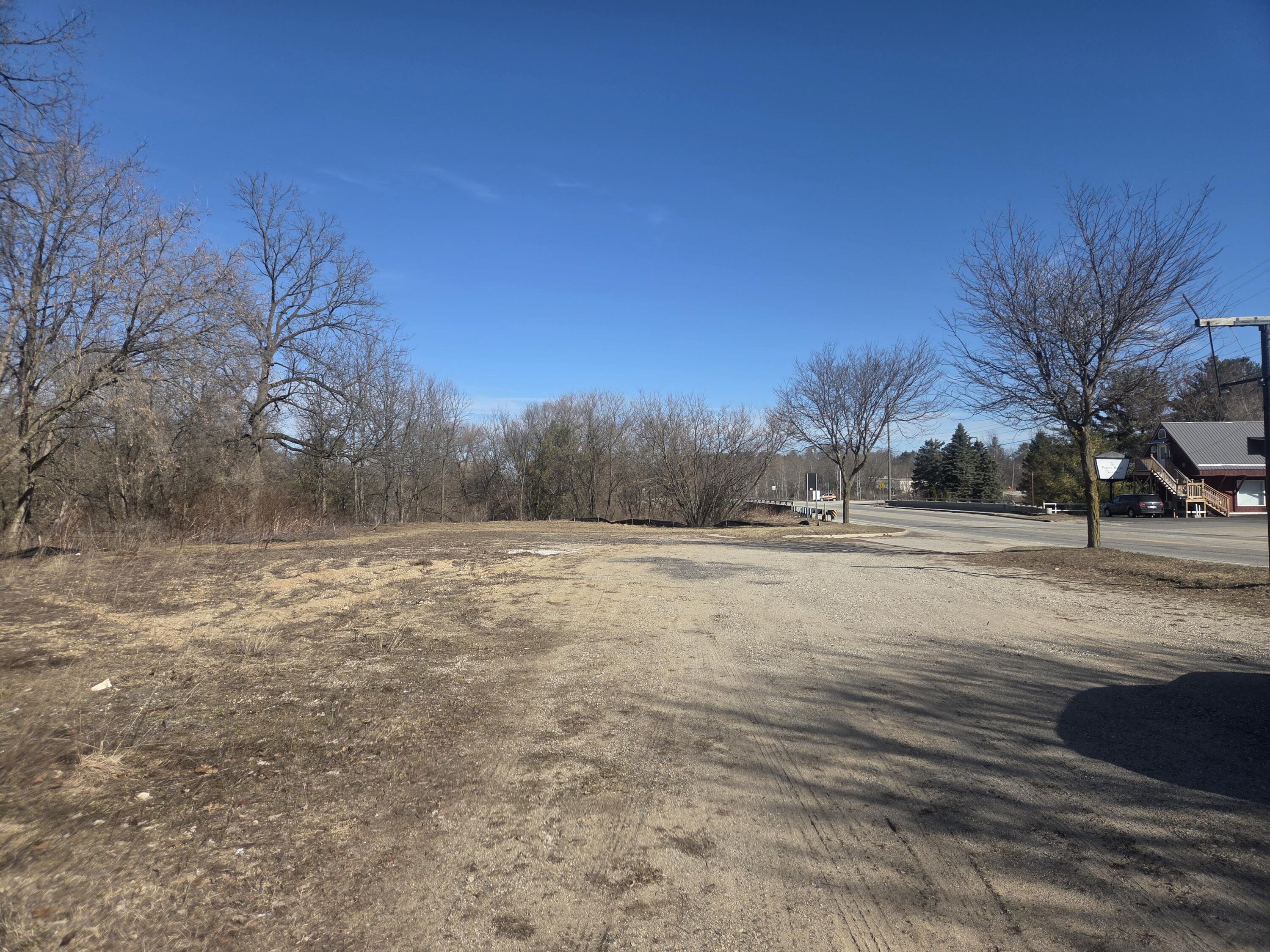 419 North Chestnut Street Reed City, MI 49677 - Photo 2 of 3 20260309_114108