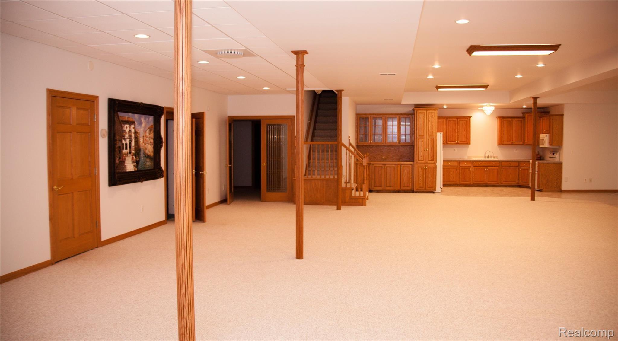 5860 Sandhill Road Almont, MI 48003 - Photo 30 of 47 5860-Sandhill-0077.jpg