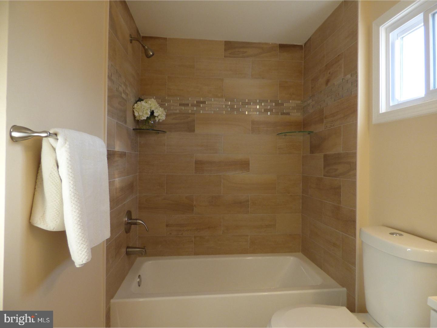 218 Ivy Road Edgewater Park, NJ 08010 - Photo 17 of 20