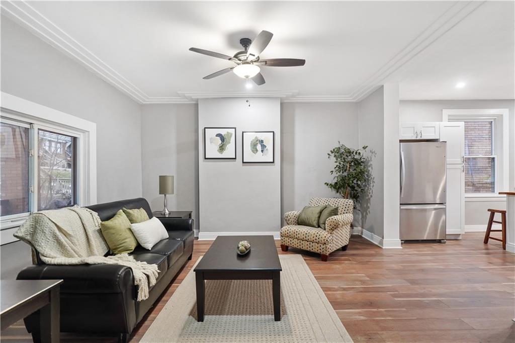 2924 Willett Road Pittsburgh, PA 15227 - Photo 5 of 23 Gallery Image 5