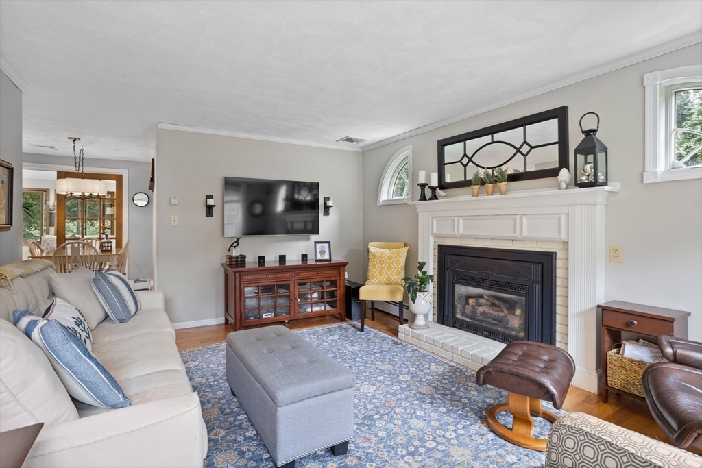 14 Virginia Road Tyngsborough, MA 01879 - Photo 13 of 42
