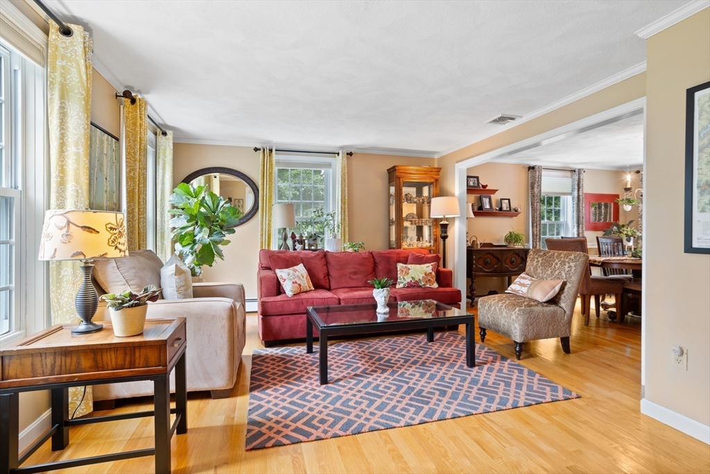 14 Virginia Road Tyngsborough, MA 01879 - Photo 19 of 42