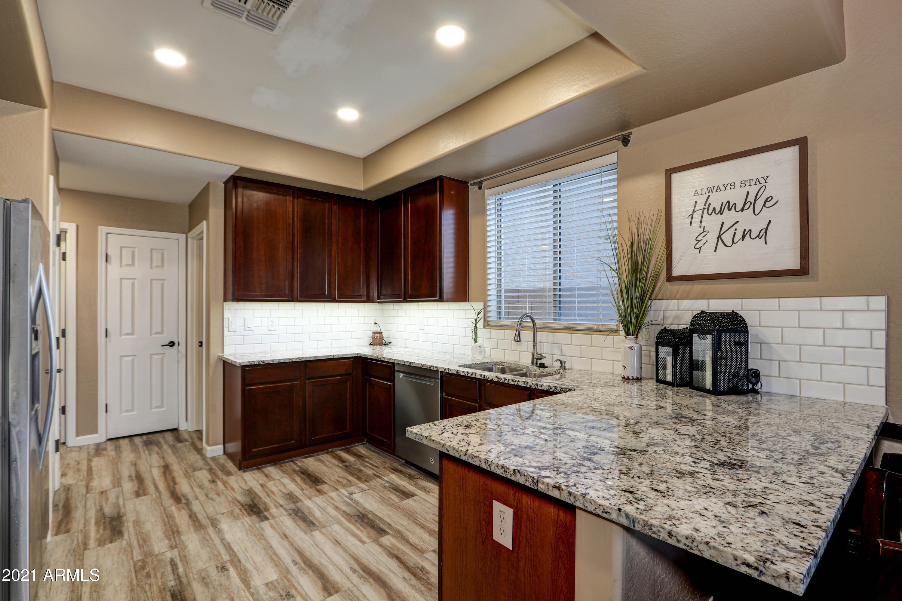 44740 West Sandhill Road Maricopa, AZ 85139 - Photo 2 of 56 18