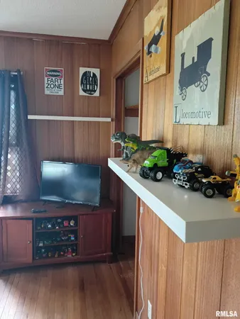 $120,000 | 240 South Monmouth Street, Good Hope, IL 61438