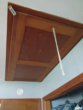 $120,000 | 240 South Monmouth Street, Good Hope, IL 61438