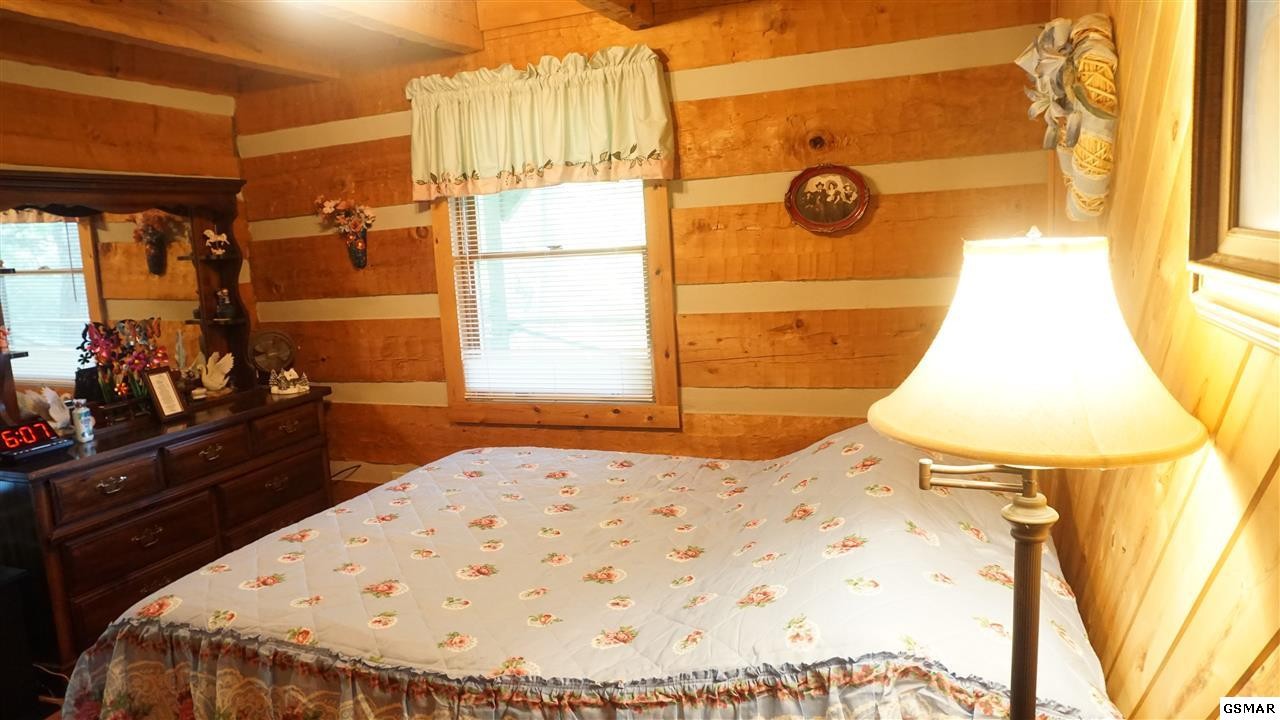 2214 Red Bud Road Sevierville, TN 37876 - Photo 10 of 36 Gallery Image 10