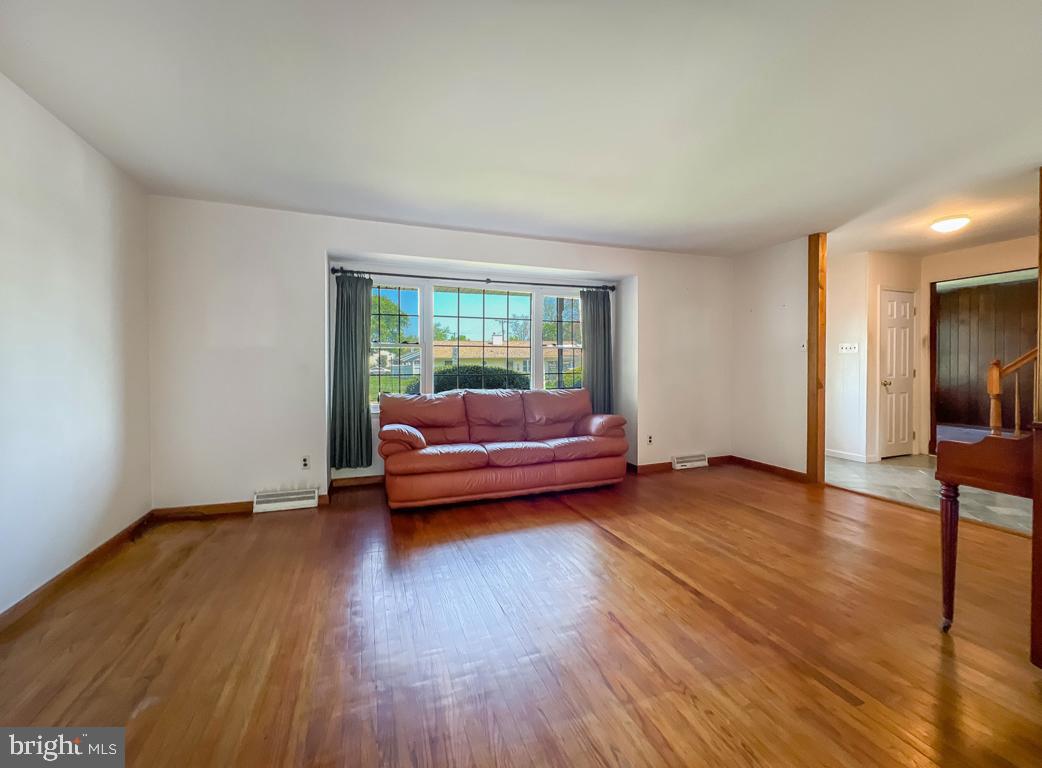 800 Hanford Road Fairless Hills, PA 19030 - Photo 6 of 42 Gallery Image 6