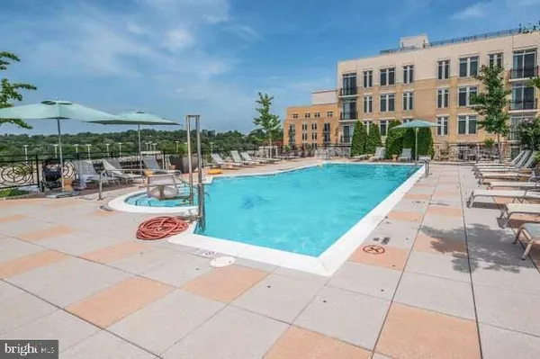 $3,200 | 155 Potomac Passage, Unit 315, Oxon Hill, MD 20745