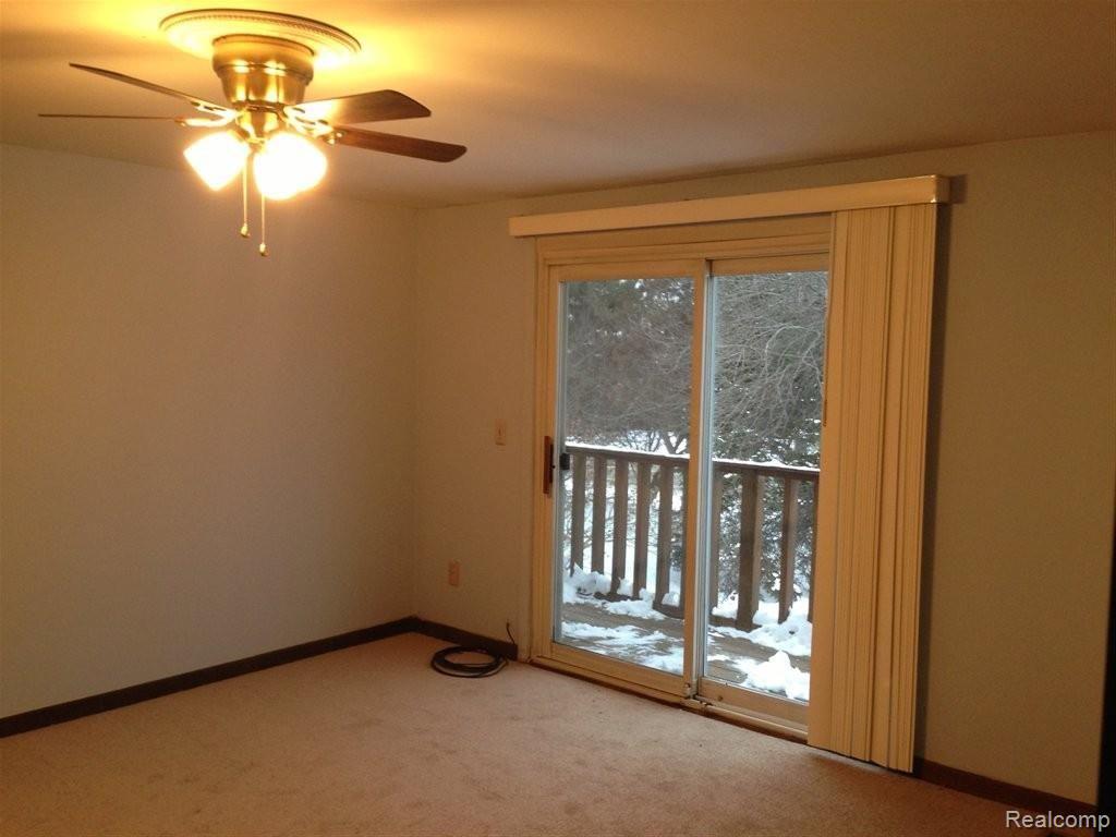 922 Dickson Lane Rochester, MI 48307 - Photo 5 of 16 Private Balcony off Master