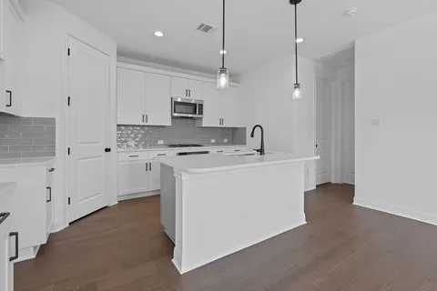 $405,990 | 338 Orleanian Drive, Buda, TX 78610