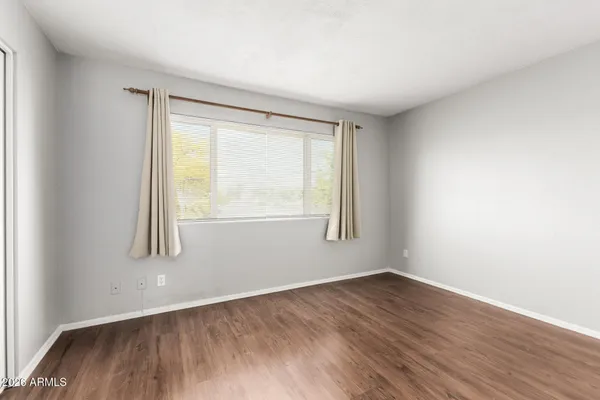 $319,000 | 122 South Hardy Drive, Unit 40, Tempe, AZ 85281