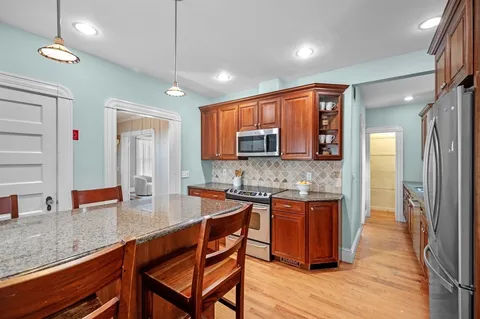 $875,000 | 2 Ellis Terrace, Swampscott, MA 01907