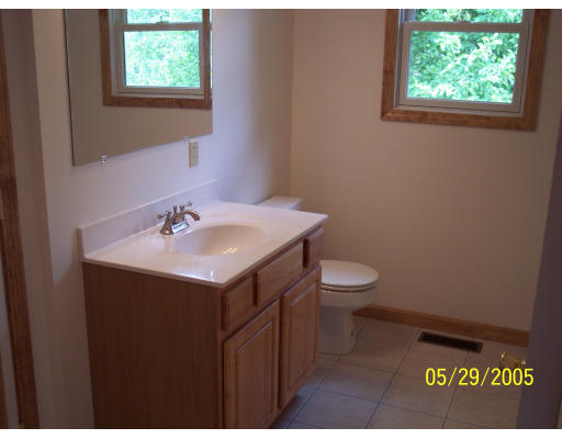 92 Blaine Street Springfield, MA 01108 - Photo 17 of 18 Gallery Image 17