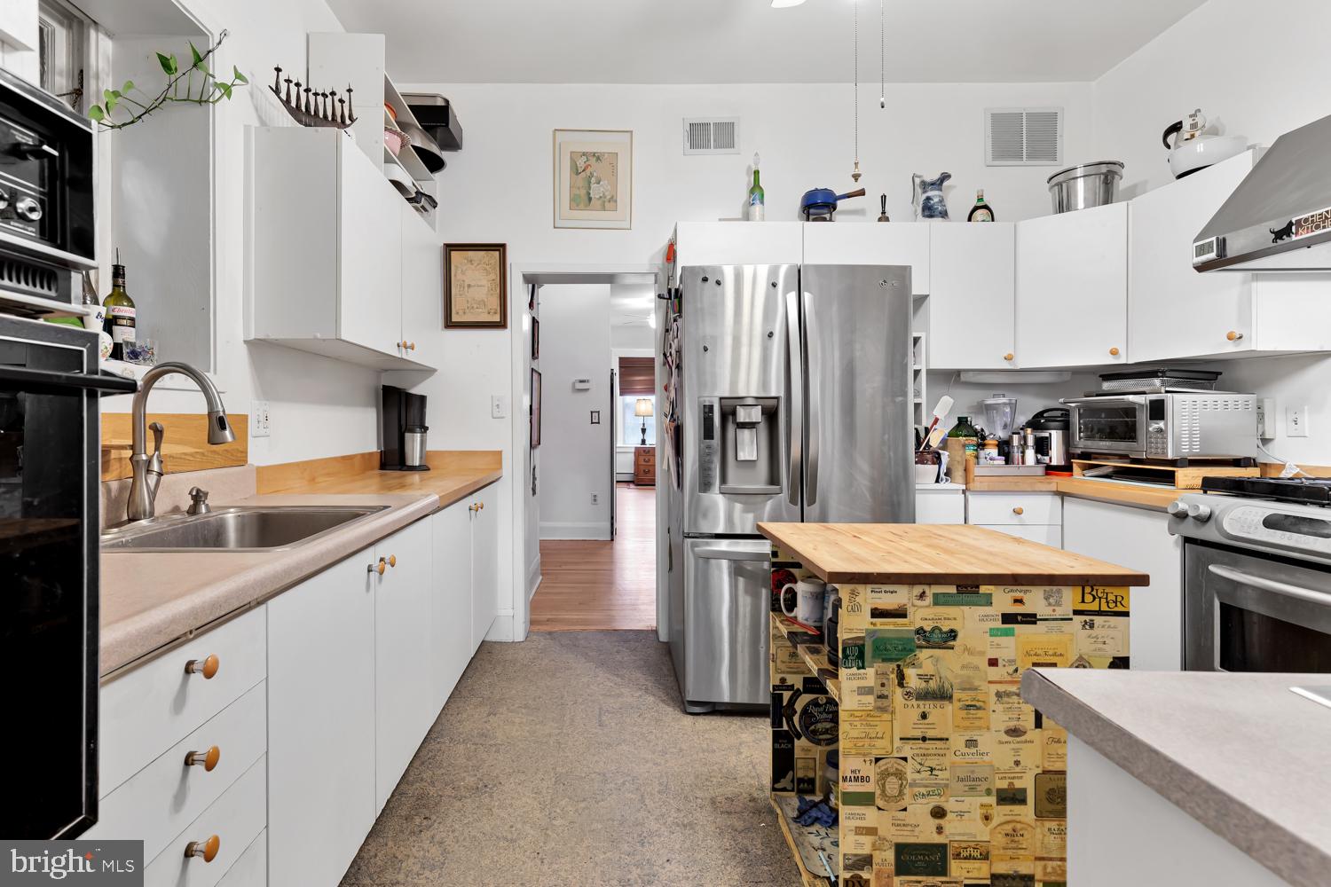 123 Edgewood Road Towson, MD 21286 - Photo 27 of 36 Kitchen