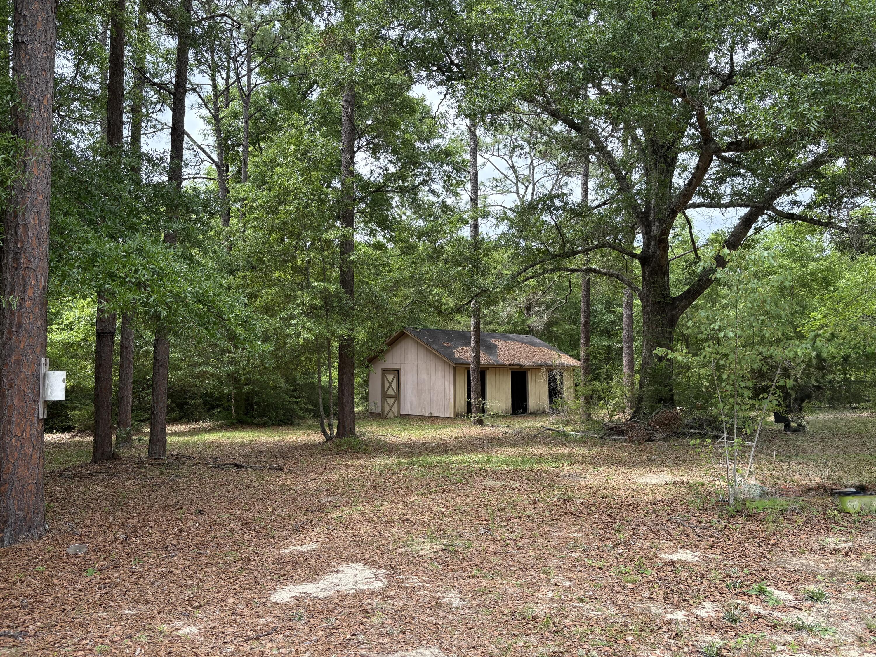 1655 Highway 90 Baker, FL 32531 - Photo 4 of 6 IMG_8655