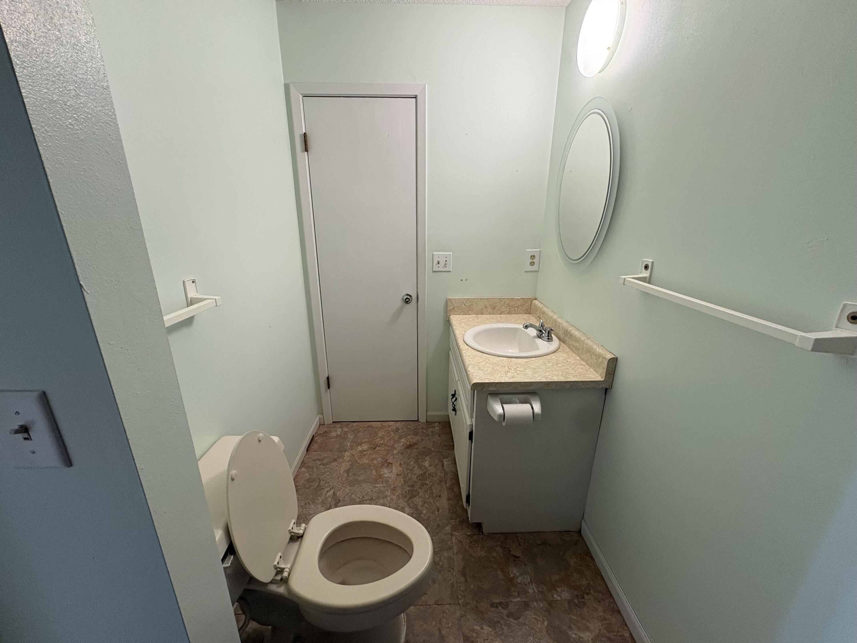 1655 Highway 90 Baker, FL 32531 - Photo 6 of 6 IMG_8649