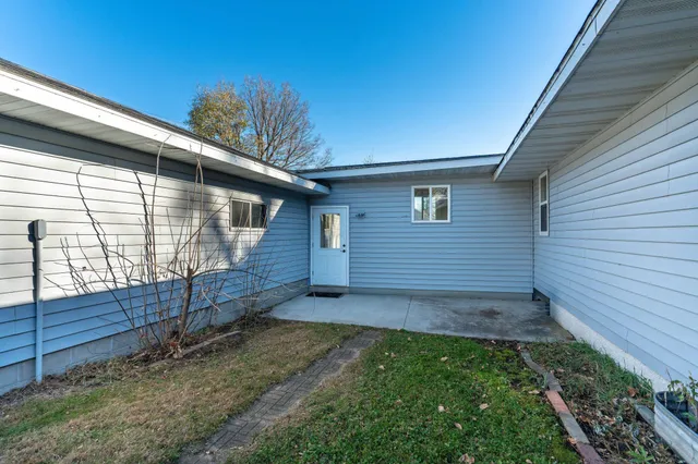 $259,900 | 406 Main Street West, Battle Lake, MN 56515