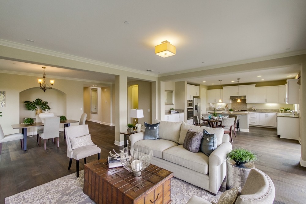 13368 Sunshine Path San Diego, CA 92129 - Photo 3 of 25