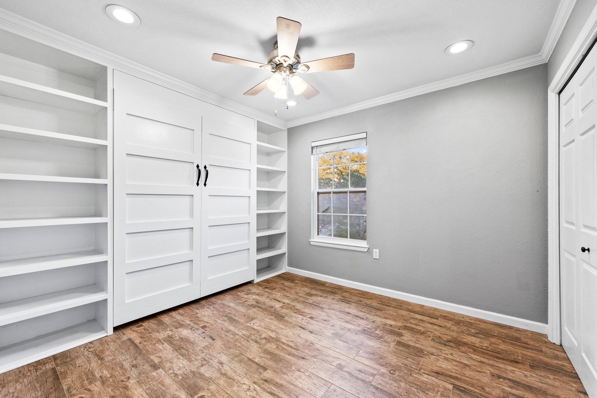226 Terri Cove Niceville, FL 32578 - Photo 20 of 42 a view of an empty room with a window